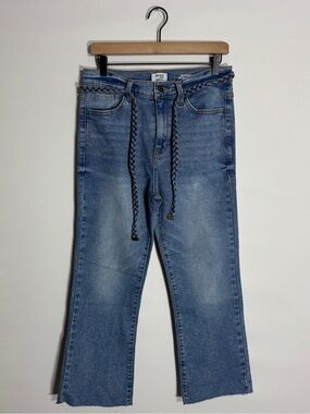 WJ255 {Kensie} "The Savannah High Rise Flare Ankle" Blue Braided Belt Crop Jeans